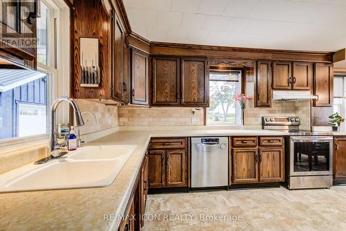 1301 Lobsinger Line, Woolwich, ON - Indoor Photo Showing Kitchen With Double Sink