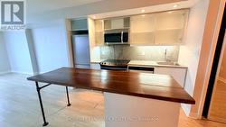 4808 - 25 TELEGRAM MEWS  Toronto, ON M5V 3Z1