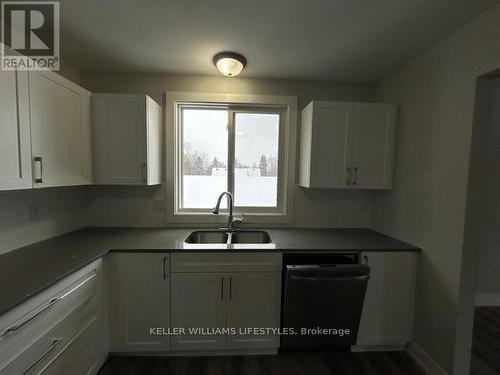 1 - 83 Marlborough Avenue, London South (South I), ON - Indoor Photo Showing Kitchen With Double Sink