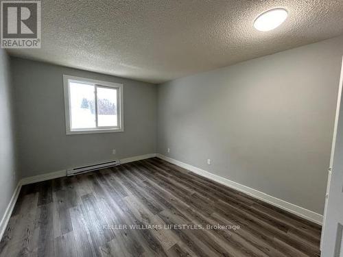 1 - 83 Marlborough Avenue, London South (South I), ON - Indoor Photo Showing Other Room