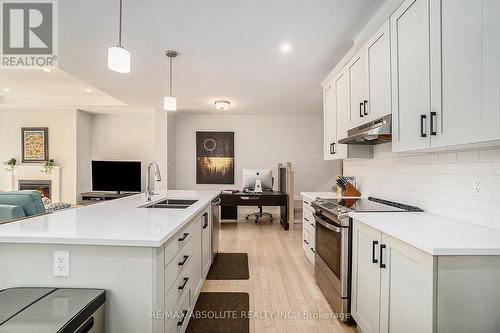 29 Mac Beattie Drive S, Arnprior, ON - Indoor Photo Showing Kitchen With Double Sink With Upgraded Kitchen