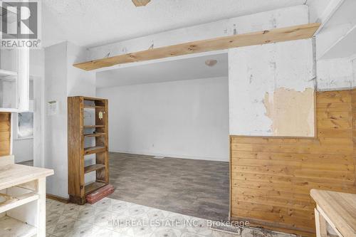 135 Madison Avenue S, Kitchener, ON - Indoor Photo Showing Other Room
