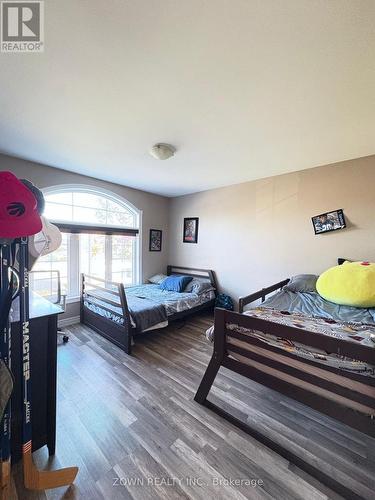 1143 Frederica Avenue, Windsor, ON - Indoor Photo Showing Bedroom
