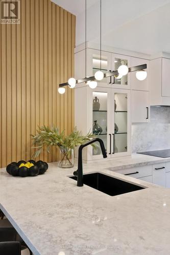 1688 Missenden Crescent, Mississauga, ON - Indoor