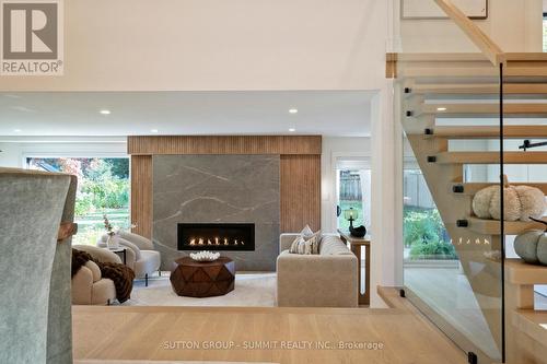 1688 Missenden Crescent, Mississauga, ON - Indoor With Fireplace