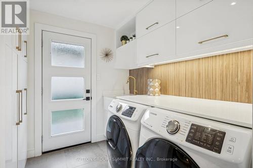 1688 Missenden Crescent, Mississauga, ON - Indoor Photo Showing Laundry Room