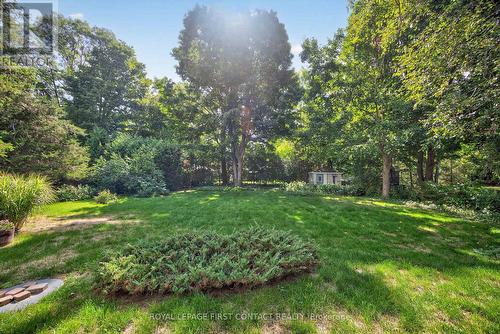 7 Maplecrest Road, Springwater, ON - Outdoor