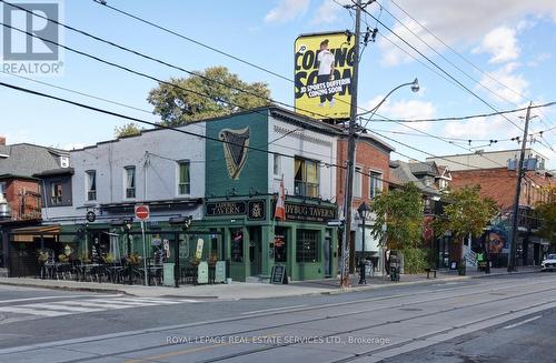 894 College Street, Toronto, ON 