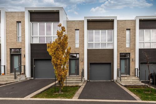 Frontage - 14 Place Boulay, Saint-Basile-Le-Grand, QC 