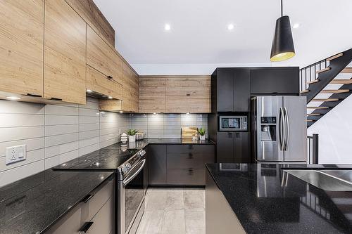 Kitchen - 14 Place Boulay, Saint-Basile-Le-Grand, QC 