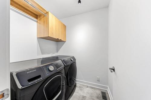 Laundry room - 14 Place Boulay, Saint-Basile-Le-Grand, QC 