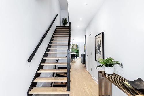 Staircase - 14 Place Boulay, Saint-Basile-Le-Grand, QC 