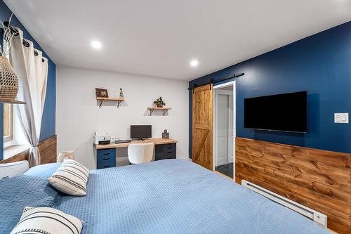 Chambre à coucher principale - 4760 Ch. De La Doncaster, Sainte-Adèle, QC - Indoor Photo Showing Bedroom