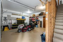 Garage - 