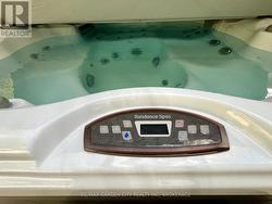 Sundance Spa hot tub ...Relax time!! - 