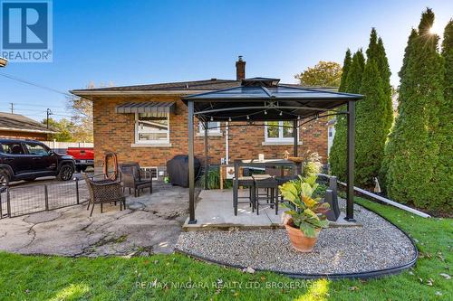 85 Golden Boulevard W, Welland (Lincoln/Crowland), ON - Outdoor With Deck Patio Veranda
