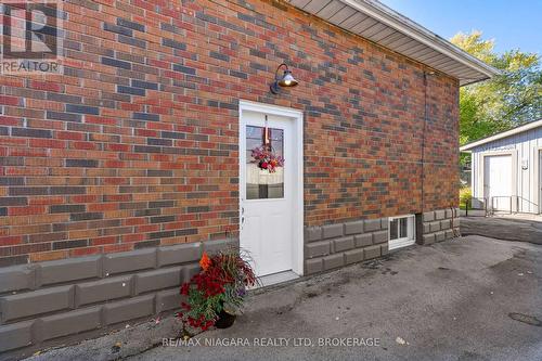 85 Golden Boulevard W, Welland (Lincoln/Crowland), ON - Outdoor With Exterior