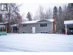 2634 MOSS AVENUE  Prince George, BC V2L 5Y3