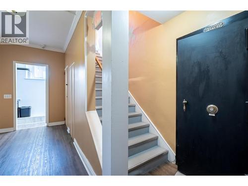 2004 Columbia Avenue, Rossland, BC 