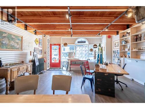 2004 Columbia Avenue, Rossland, BC 