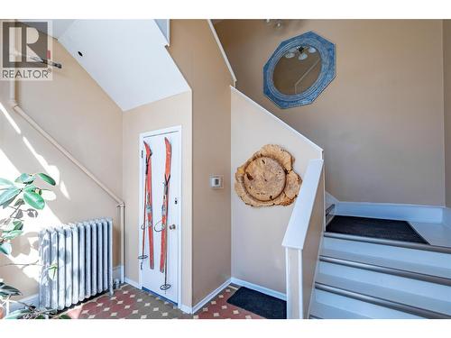 2004 Columbia Avenue, Rossland, BC 