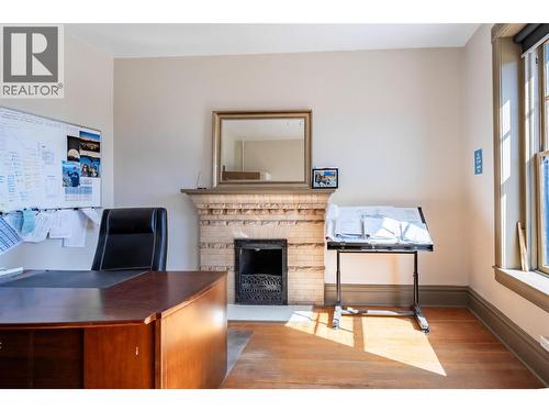 2004 Columbia Avenue, Rossland, BC 