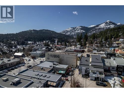 2004 Columbia Avenue, Rossland, BC 