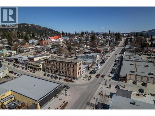 2004 Columbia Avenue, Rossland, BC 