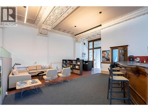 2004 Columbia Avenue, Rossland, BC 