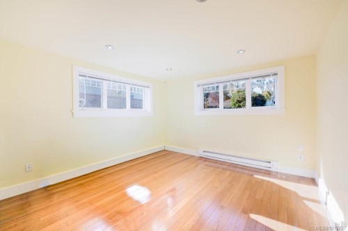 1865 Quamichan St, Victoria, BC 