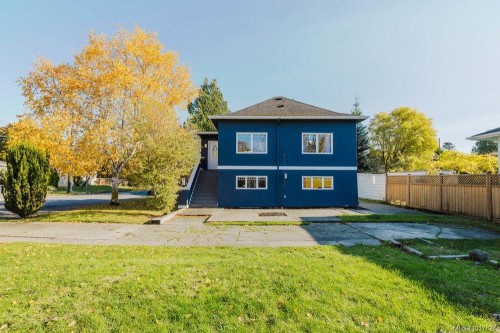 1865 Quamichan St, Victoria, BC 