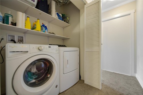 17 Saanich Ridge Dr, Central Saanich, BC 