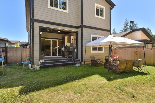 17 Saanich Ridge Dr, Central Saanich, BC 