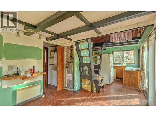 348 Lakewood Road, Vernon, BC - Indoor Photo Showing Other Room