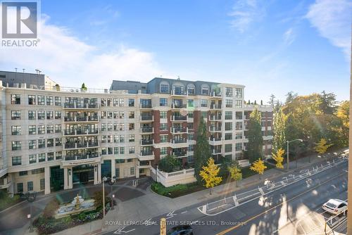 504 - 4 The Kingsway, Toronto, ON - Outdoor