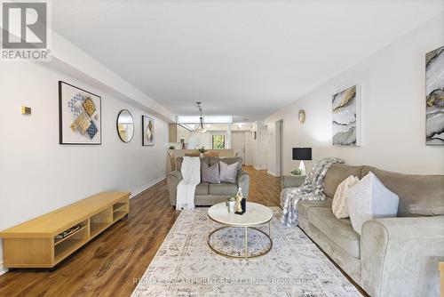 8 - 20 Mulligan Lane, Wasaga Beach, ON - Indoor Photo Showing Living Room