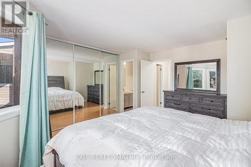 1432 Deavy Way E, Ottawa, ON - Indoor Photo Showing Bedroom
