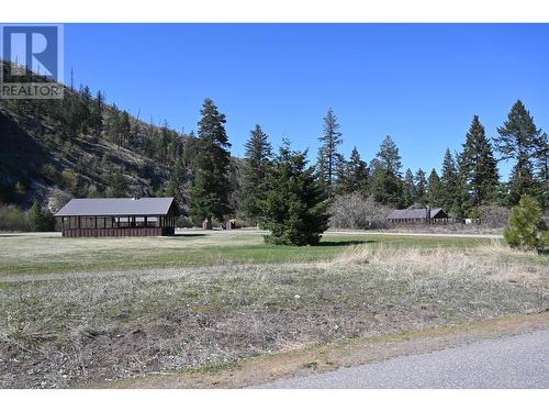 7100 Dunwaters Road, Kelowna, BC 