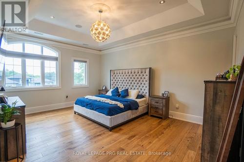 12 Hollywood Crescent, King, ON - Indoor Photo Showing Bedroom