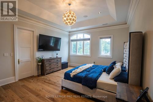 12 Hollywood Crescent, King, ON - Indoor Photo Showing Bedroom