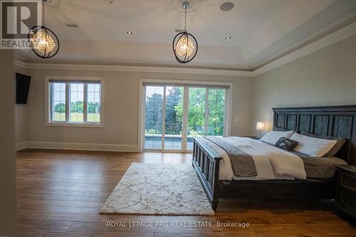 12 Hollywood Crescent, King, ON - Indoor Photo Showing Bedroom