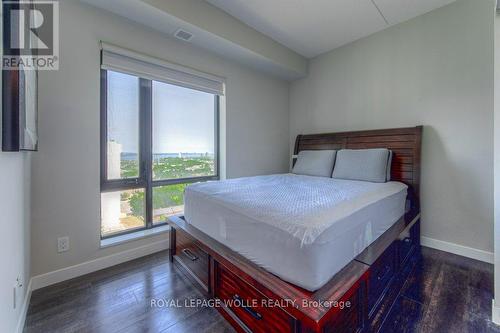 1207 - 15 Queen Street S, Hamilton, ON - Indoor Photo Showing Bedroom
