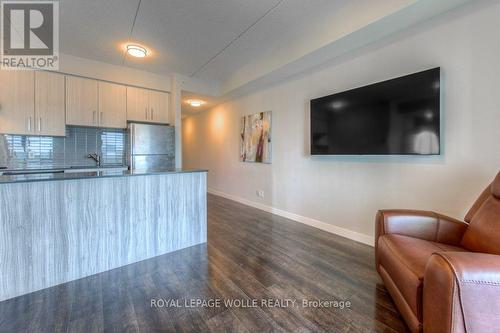 1207 - 15 Queen Street S, Hamilton, ON - Indoor Photo Showing Other Room