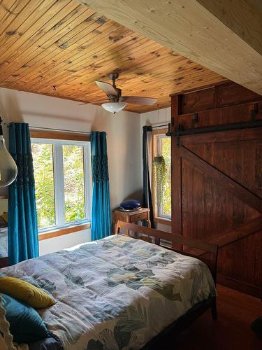 Chambre à coucher principale - 1145 Ch. Des Hauteurs, Sainte-Adèle, QC - Indoor Photo Showing Bedroom