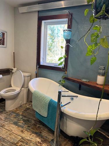 Salle de bains - 1145 Ch. Des Hauteurs, Sainte-Adèle, QC - Indoor Photo Showing Bathroom