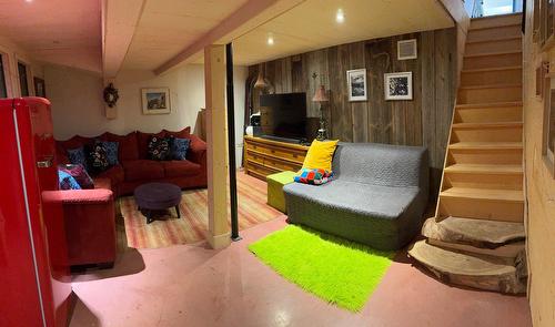 Salle familiale - 1145 Ch. Des Hauteurs, Sainte-Adèle, QC - Indoor Photo Showing Other Room