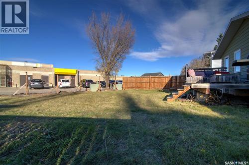 87 Carter Crescent, Regina, SK - Outdoor With Deck Patio Veranda