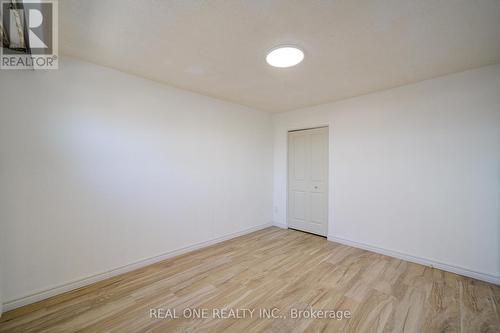 2525 Trident Avenue, Mississauga, ON - Indoor Photo Showing Other Room