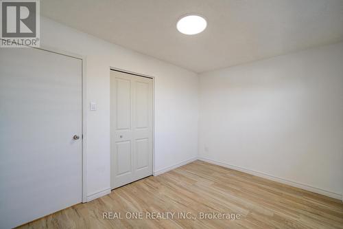 2525 Trident Avenue, Mississauga, ON - Indoor Photo Showing Other Room
