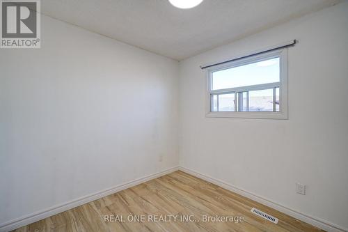 2525 Trident Avenue, Mississauga, ON - Indoor Photo Showing Other Room